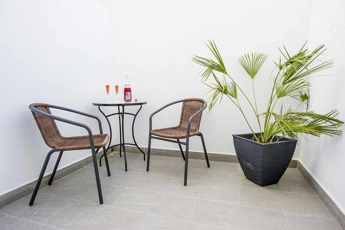 Bolet Casa Modernista Bed & Breakfast Castellvi de la Marca Exterior foto