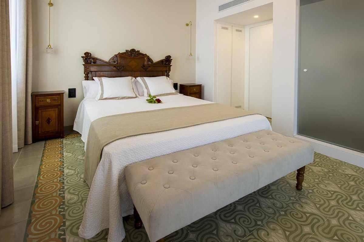 Bolet Casa Modernista Bed & Breakfast Castellvi de la Marca Cameră foto