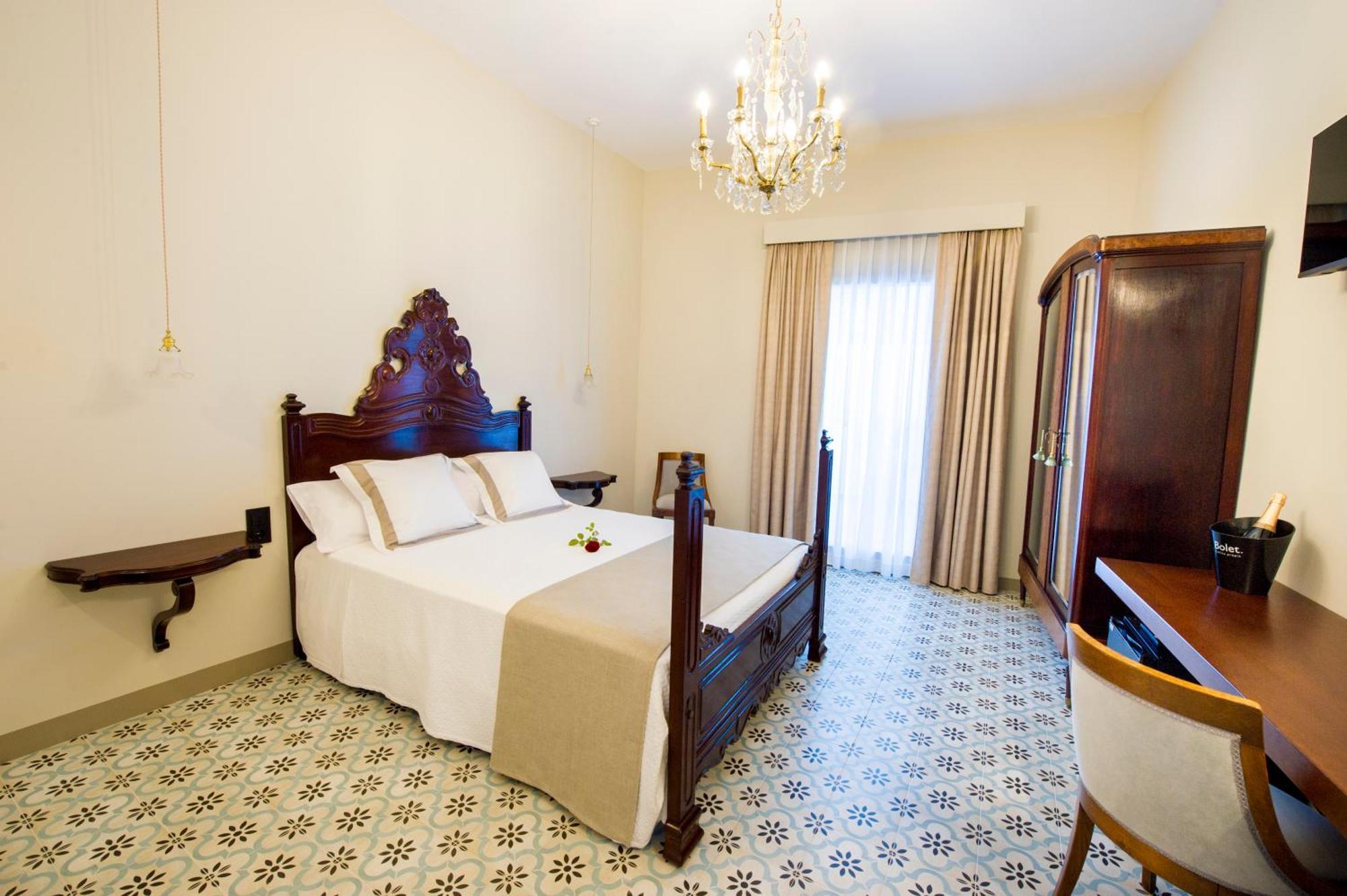 Bolet Casa Modernista Bed & Breakfast Castellvi de la Marca Exterior foto