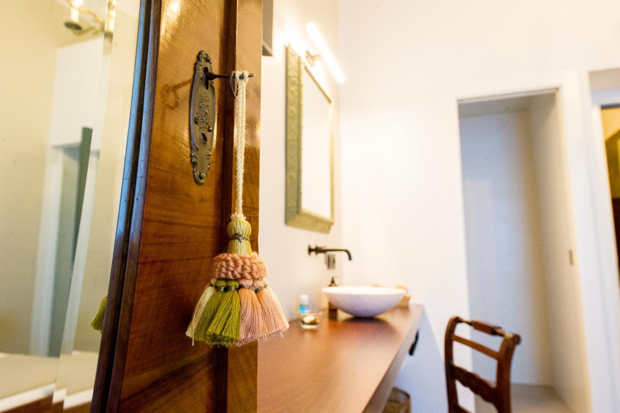 Bolet Casa Modernista Bed & Breakfast Castellvi de la Marca Exterior foto