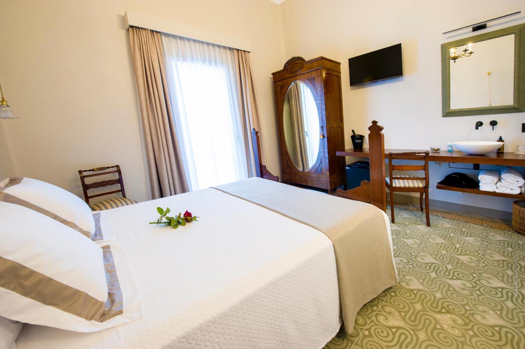 Bolet Casa Modernista Bed & Breakfast Castellvi de la Marca Exterior foto