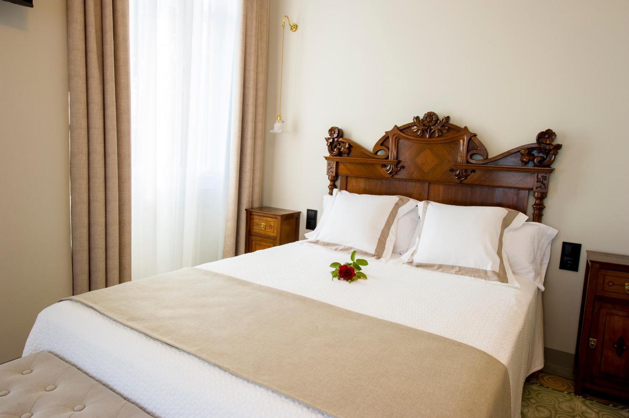 Bolet Casa Modernista Bed & Breakfast Castellvi de la Marca Exterior foto