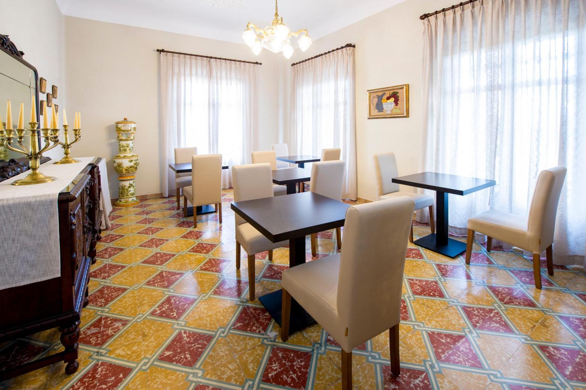 Bolet Casa Modernista Bed & Breakfast Castellvi de la Marca Exterior foto