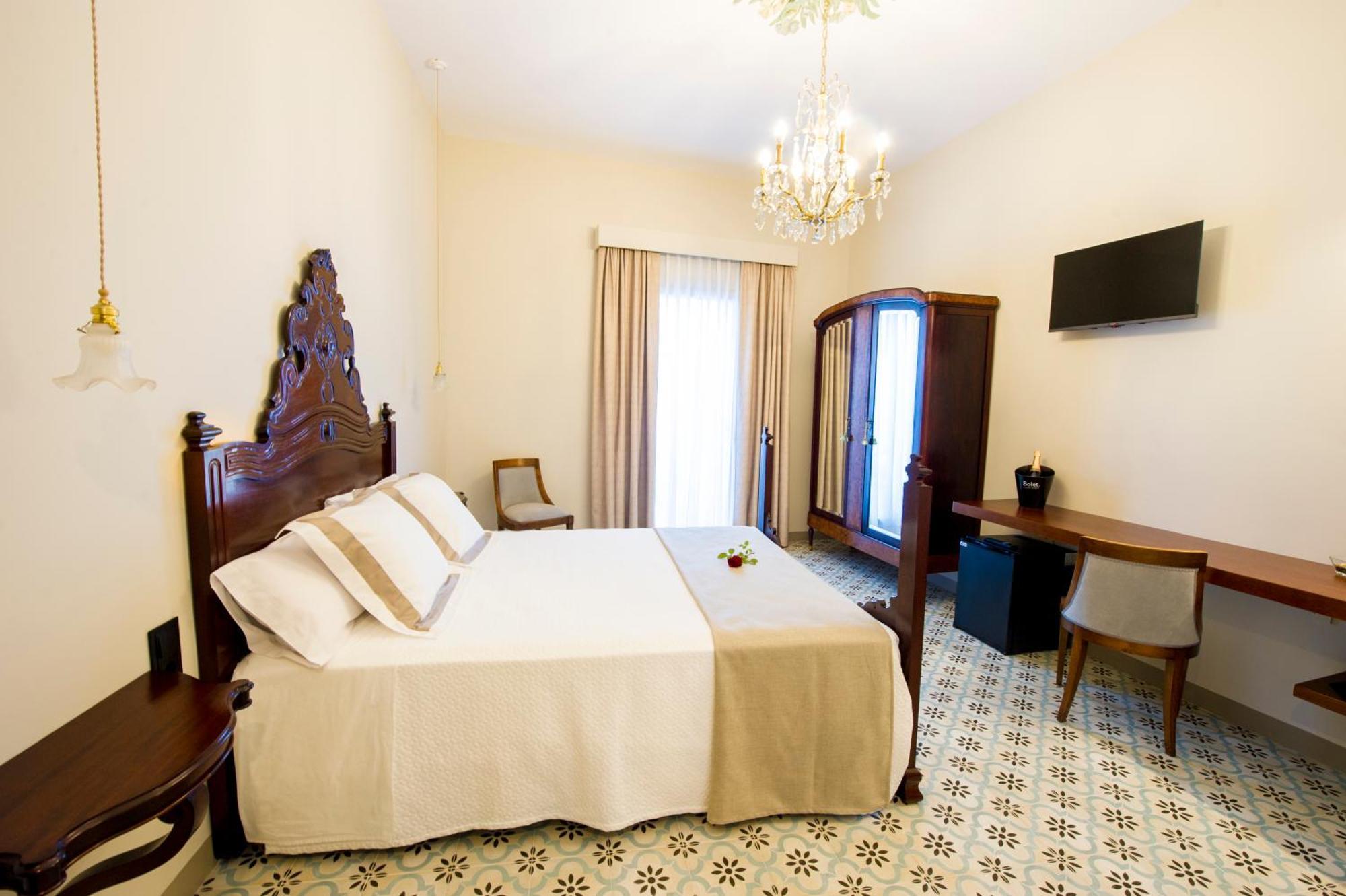 Bolet Casa Modernista Bed & Breakfast Castellvi de la Marca Exterior foto